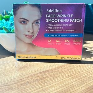 Face Wrinkle Smoothing Patch - Purple